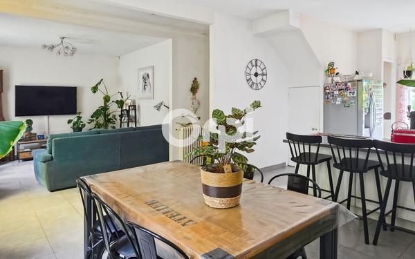 Maison à vendre    5 pièces •  Survilliers