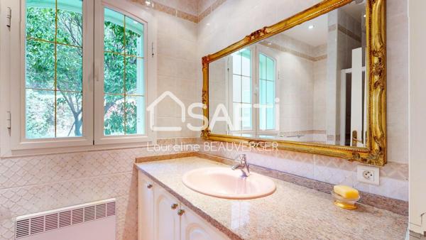 VILLA VUE MER ET PSICINE EN CORSE