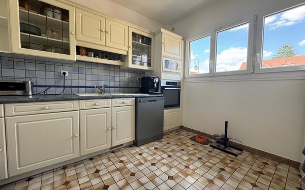 Maison à vendre    4 pièces •  Antony