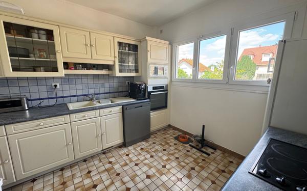 Maison à vendre    4 pièces •  Antony