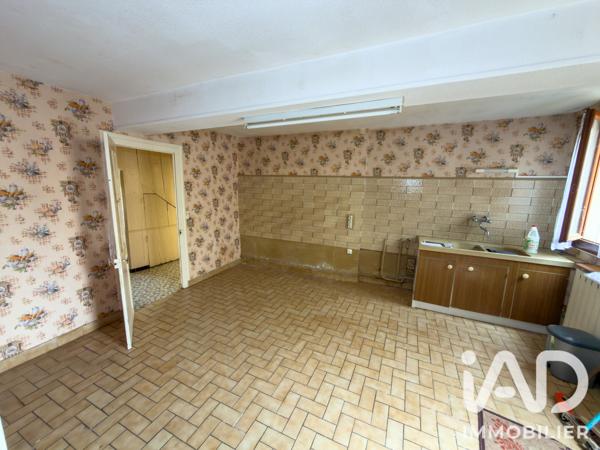 Maison à vendre 5 pièces 123,88 m² Aÿ-Champagne