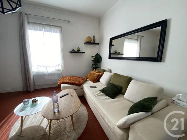Appartement F2 à vendre  2 pièces - 156 m 2   STE MAXIME  - 83