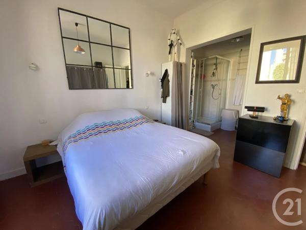 Appartement F2 à vendre  2 pièces - 156 m 2   STE MAXIME  - 83