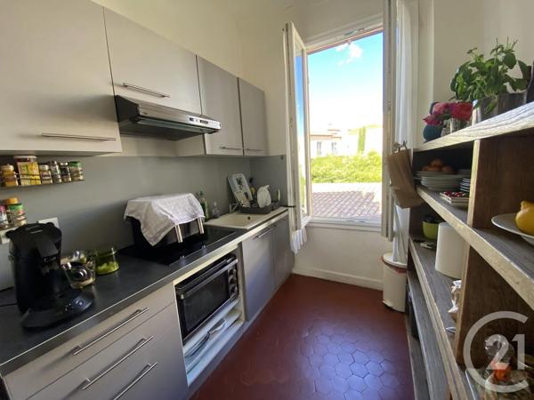 Appartement F2 à vendre  2 pièces - 156 m 2   STE MAXIME  - 83