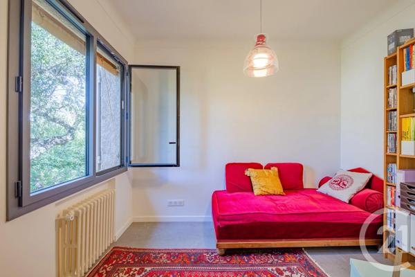 Maison à vendre  6 pièces - 149,23 m 2   STE MAXIME  - 83