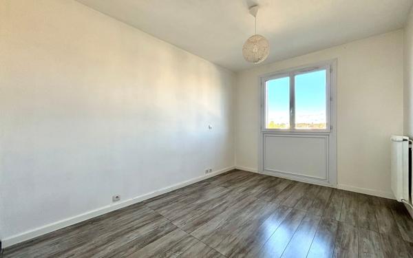 Appartement à vendre    3 pièces •  Salon-de-Provence