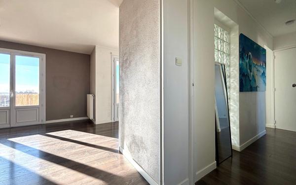 Appartement à vendre    3 pièces •  Salon-de-Provence