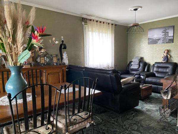 Maison individuelle à vendre à Paray-le-Monial en Saône-et-Loire (71600), ref : M-P-MA