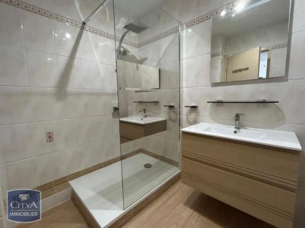 Appartement à louer 4 pièces 80.06m² Rennes (35700)