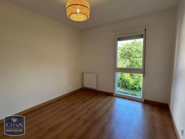 Appartement à louer 4 pièces 80.06m² Rennes (35700)