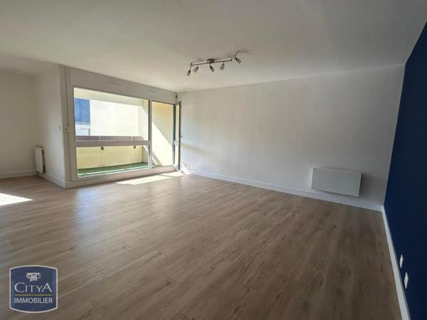 Appartement à louer 4 pièces 80.06m² Rennes (35700)