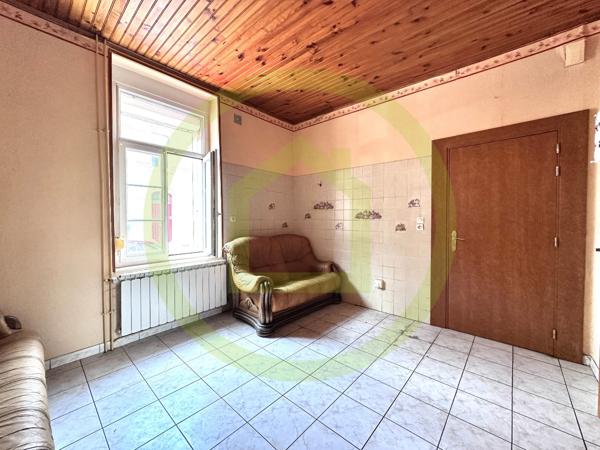 Immeuble à rénover à SAINTE MARIE AUX CHENES (57255)