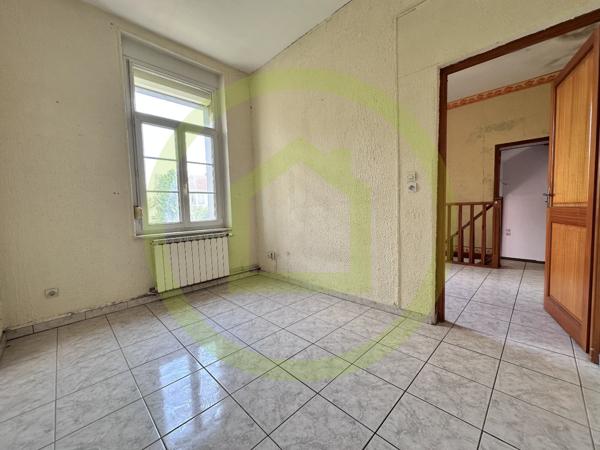 Immeuble à rénover à SAINTE MARIE AUX CHENES (57255)