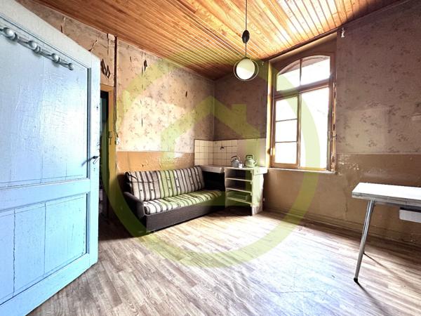 Immeuble à rénover à SAINTE MARIE AUX CHENES (57255)