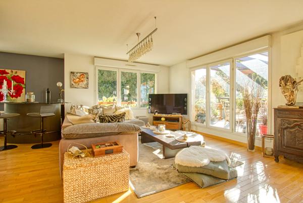 Bien d'exception à 10' de la place de la Fontaine