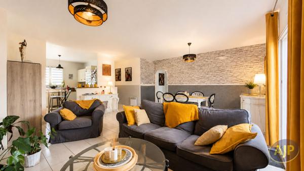 Maison à vendre Saint Hilaire De Riez - 4 pièces, 85m² avec 3 chambre(s) à 349 800€ - AJP Immobilier St-Gilles-Croix-de-Vie