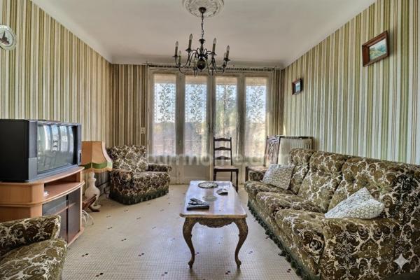 Maison à rénover 94m² à Gesté