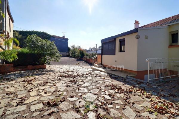 Maison à rénover 94m² à Gesté