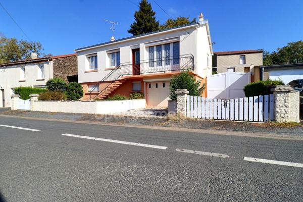 Maison à rénover 94m² à Gesté