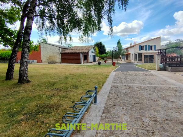 Belle propriété à 20min de Niort Villiers-en-Plaine (79160)