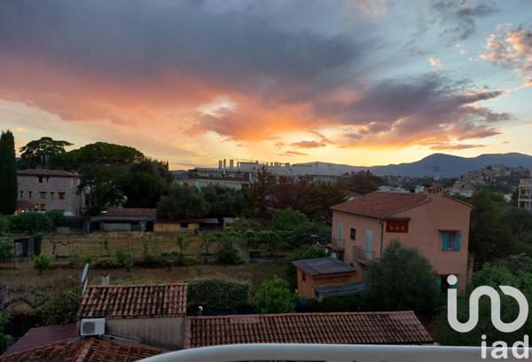 Appartement à vendre 3 pièces 74 m² Cagnes-sur-Mer