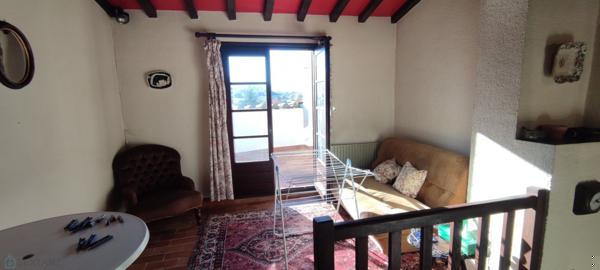 Maison de caractère en pierres avec terrasse