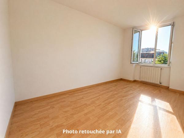 Appartement T3 lumineux avec place de parking et cave à Melun