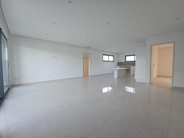 Maison  5 pièce(s) 160 m2