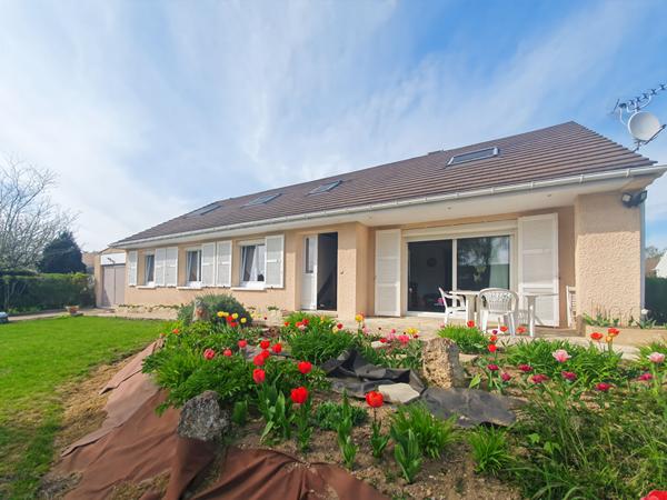 Maison Individuelle Oinville 171 m², 930 m² de parcelle