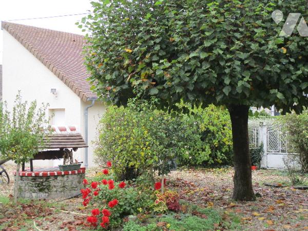 Maison d'habitation type longère proche centre-ville