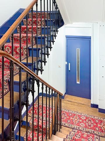 Appartement Paris 3 pièce(s) 50.58 m2