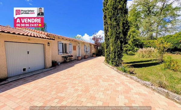 ELEGANTE VILLA DE PLAIN-PIED ET DE 4 CHAMBRES. 150 m² .Calme et résidentiel !