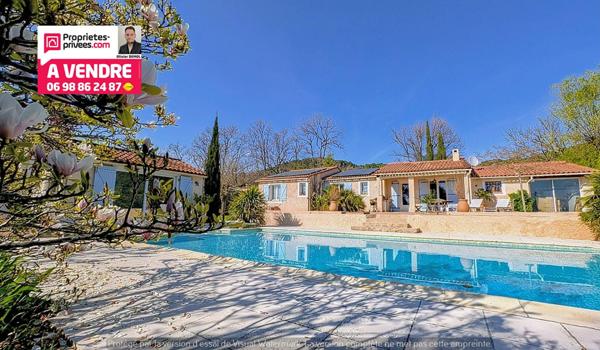 ELEGANTE VILLA DE PLAIN-PIED ET DE 4 CHAMBRES. 150 m² .Calme et résidentiel !