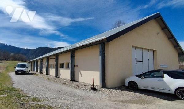 Vente Locaux commerciaux à Selonnet