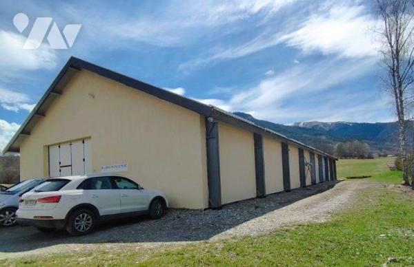 Vente Locaux commerciaux à Selonnet