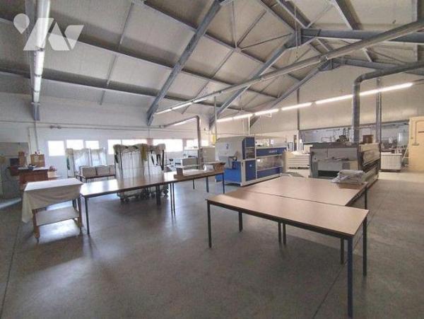 Vente Locaux commerciaux à Selonnet