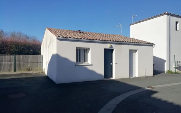 Maison à vendre    2 pièces • 58 m2 Dompierre-sur-Mer