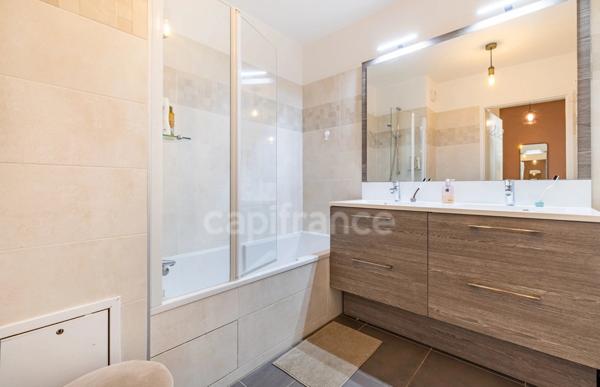 Appartement à vendre 3 pièces ()