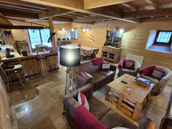 À vendre - Maison, 4 pièces située à Campan (65710)