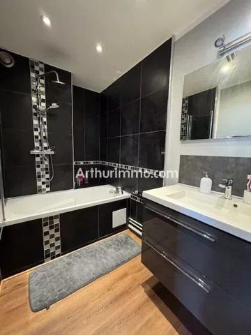 Vente Appartement 4 pièces 88 m2 à Harfleur