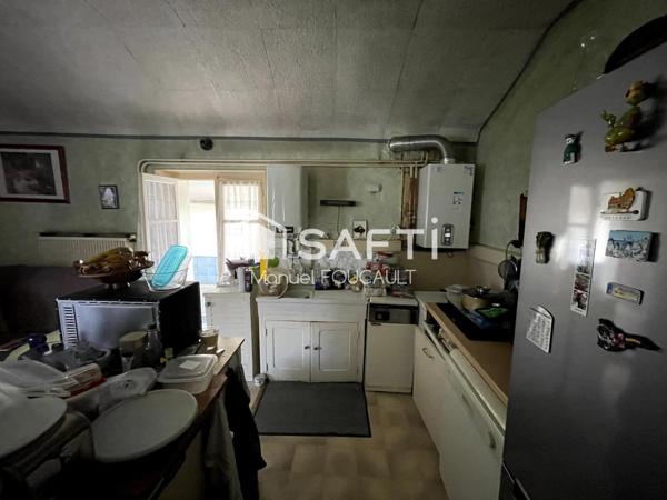 DIJON MONTCHAPET- APPARTEMENT 3 pièces de 55 m2 - 2 emplacements de stationnement aménagés (cabanon-terrasse)