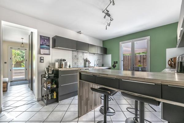 Maison à vendre 396 112 € Saint-Jean-d'Illac 4 p 112 m² DPE D