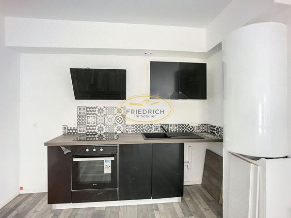 Appartement entièrement rénové - Centre-ville de ST-MIHIEL Saint-mihiel