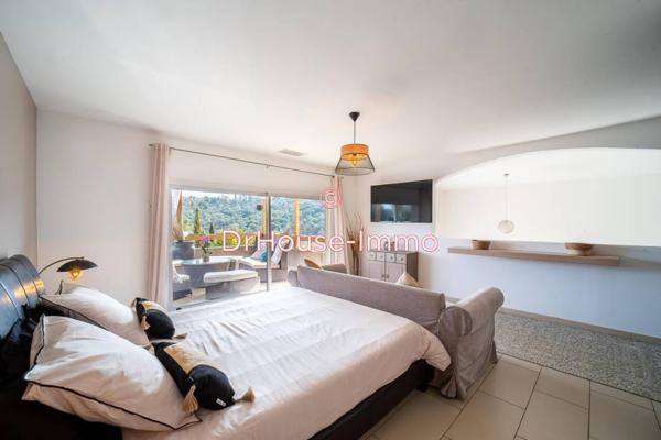 Maison à vendre 9 pièces de 250 m²