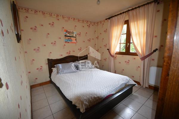 TRES URGENT PAVILLON