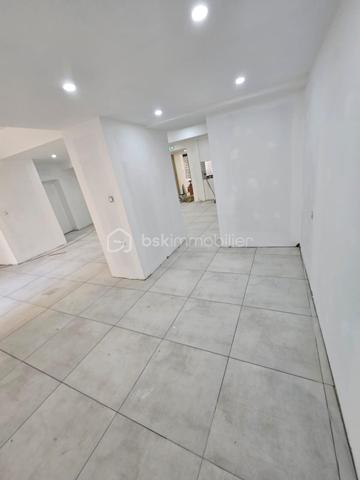 Maison de 380 m²