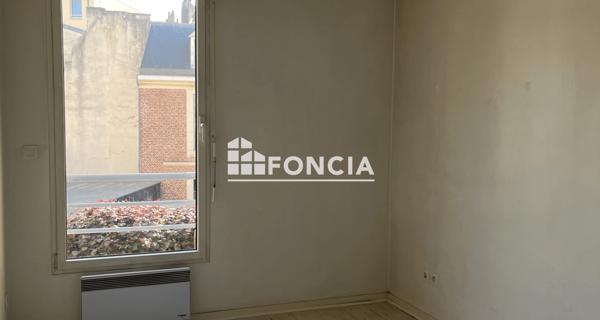 Location Appartement 3 pièces 73 m² - Lille 59800
