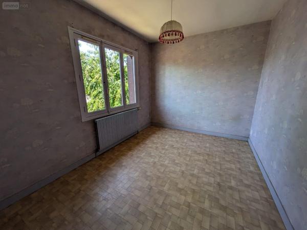 Maison à vendre à Changé dans la Sarthe (72560), ref : CHM70