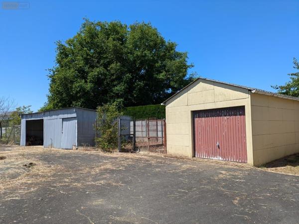 Maison à vendre à Changé dans la Sarthe (72560), ref : CHM70