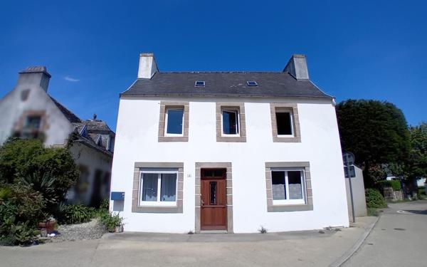 Maison à vendre    3 pièces • 76 m2 Plougasnou